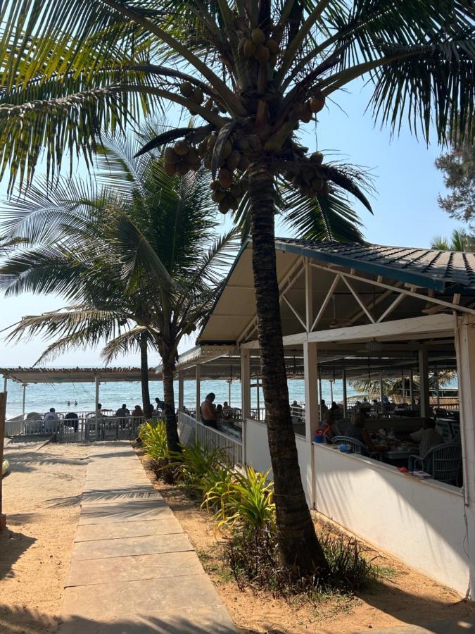 S2 Beach Cottages Morjim Exterior photo