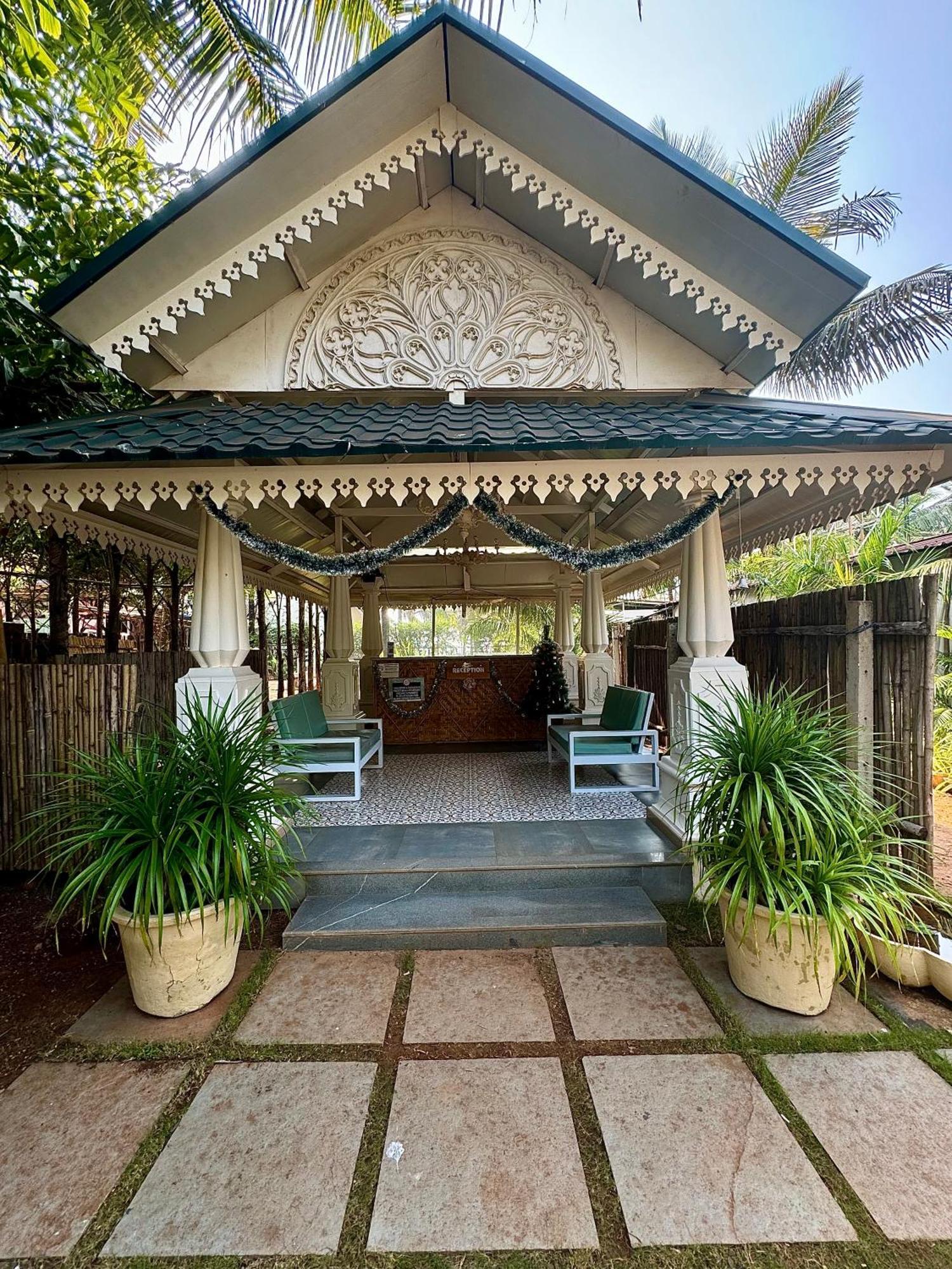 S2 Beach Cottages Morjim Exterior photo